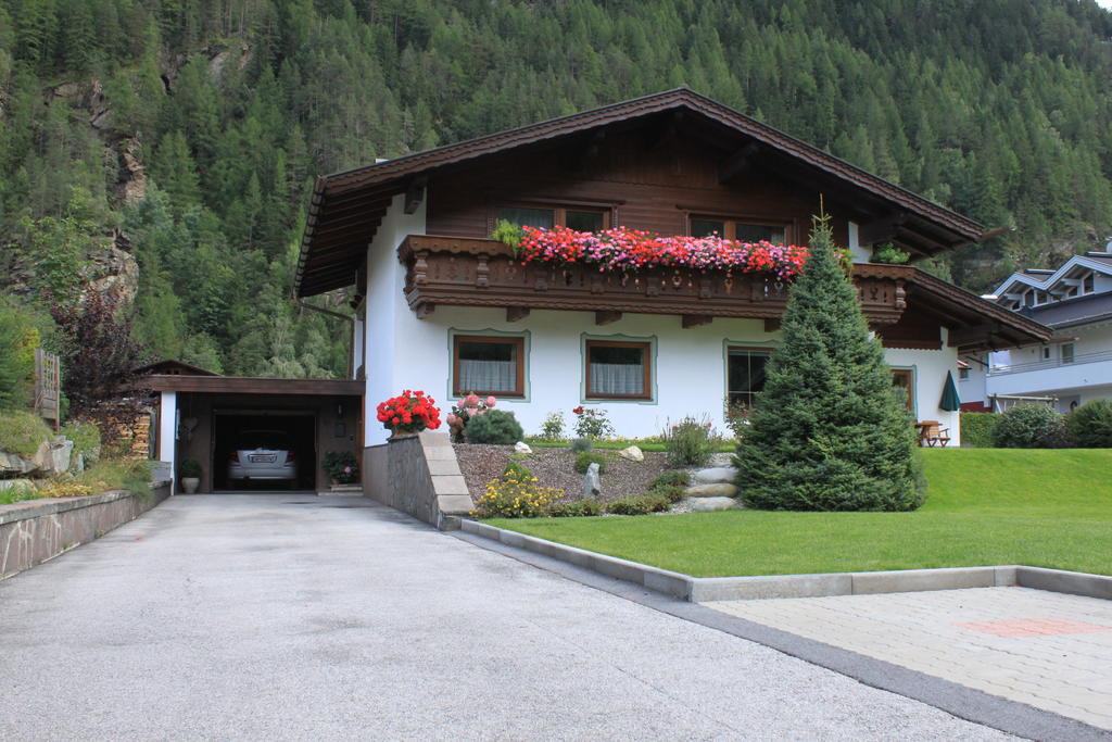 Appartment Leni Längenfeld Esterno foto
